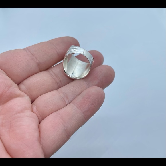 Sterling silver big ring - Picture 5 of 6